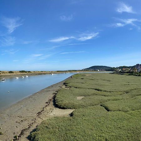 Appartement Elegant Au Coeur De Cabourg Eksteriør bilde