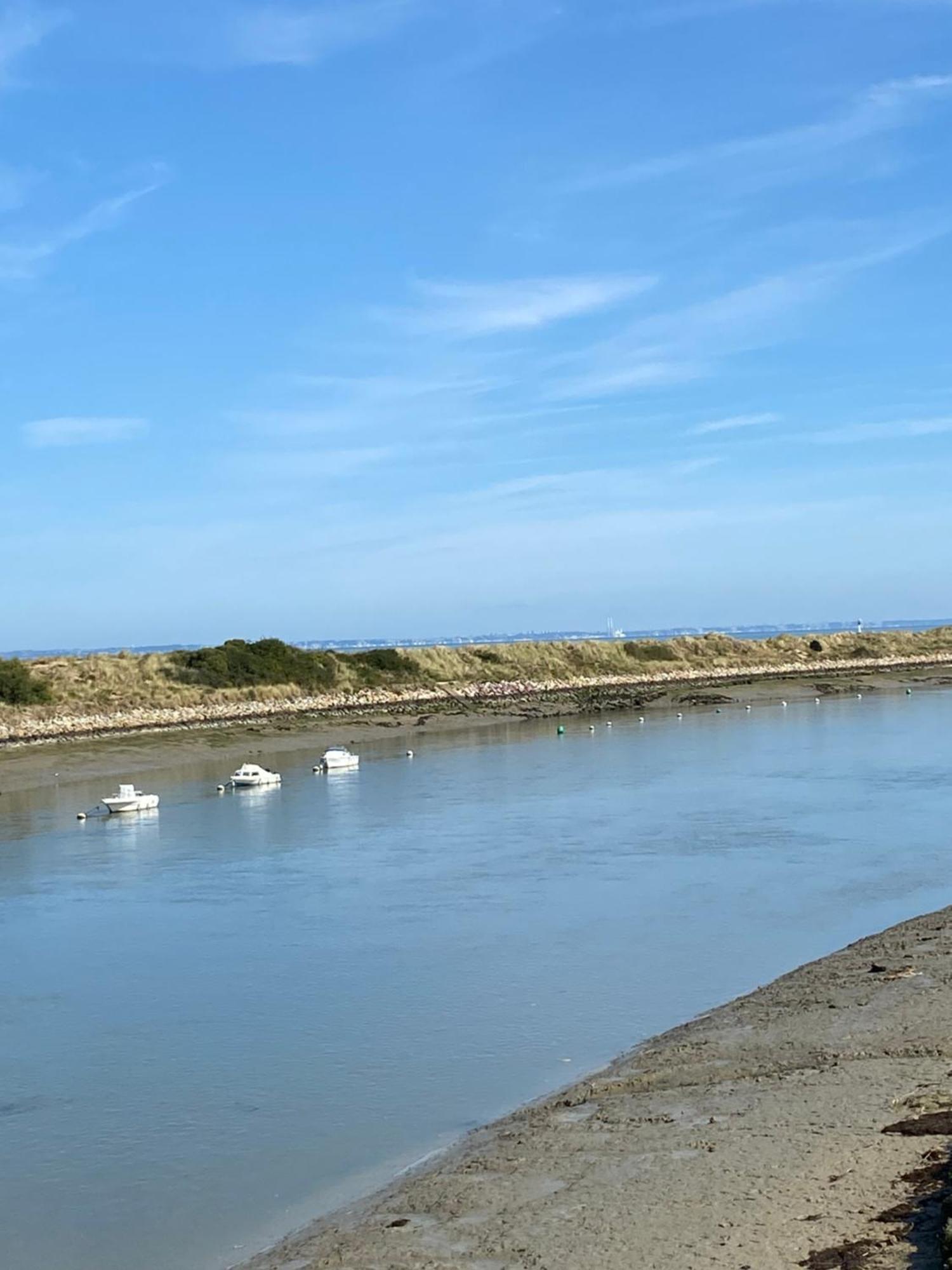 Appartement Elegant Au Coeur De Cabourg Eksteriør bilde